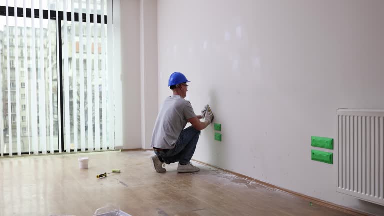 Best Basement Mold Removal  in English, IN
